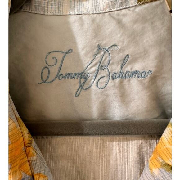 Tommy Bahama Men's Silk Hawaiian Shirt Light Blue Yellow, size XL - Picture 2 of 7